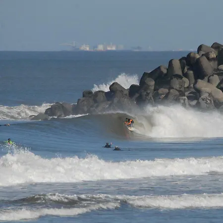 Watermark Surf House 에스피뇨