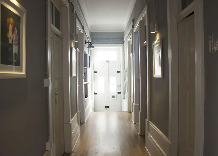 Watermark Surf House Bed and Breakfast