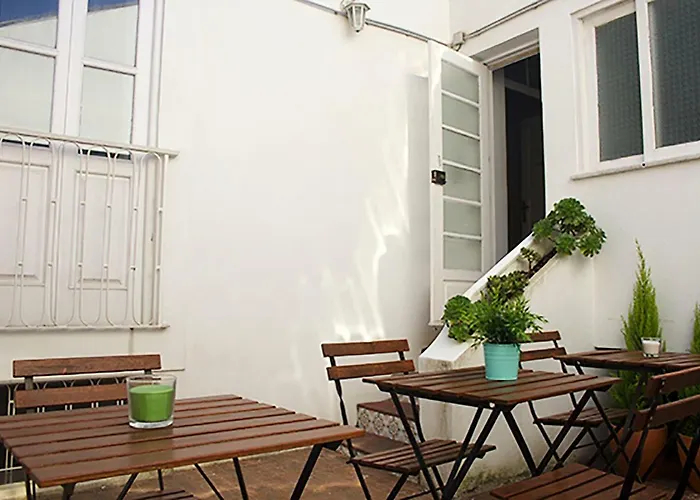 Watermark Surf House Bed and Breakfast