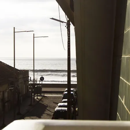 Watermark Surf House * Espinho (Aveiro)