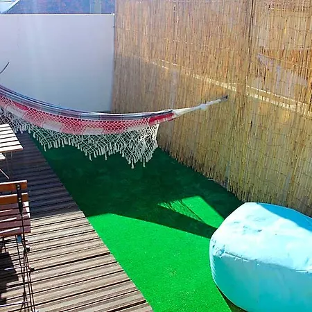 Nocleg ze śniadaniem Watermark Surf House Espinho (Aveiro)
