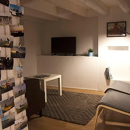 Watermark Surf House Espinho (Aveiro)