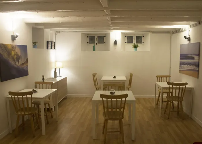 Watermark Surf House B&B 에스피뇨