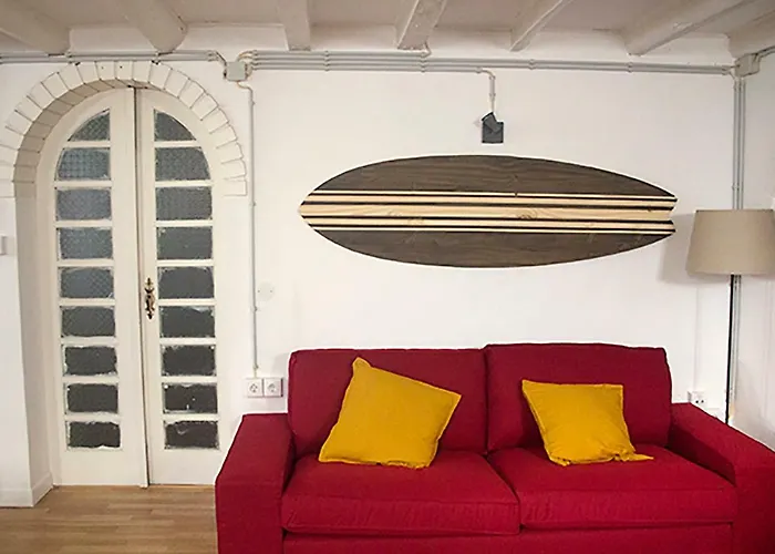 Watermark Surf House Bed & Breakfast *